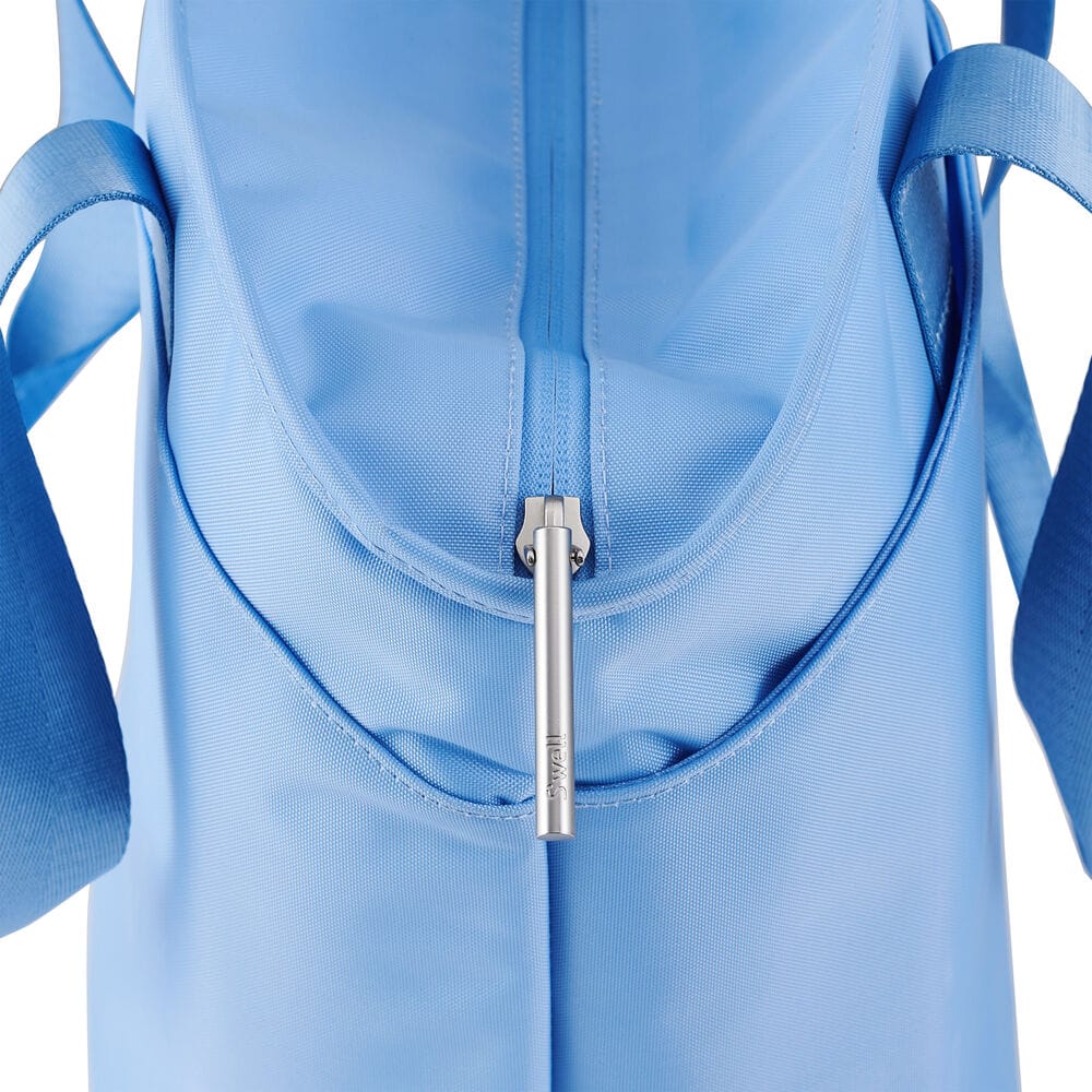 lunch-tote-f5 5341821_03-Swell-Lunch-Tote-Bag-Chambray-Blue-Zipper-Detail_8768.jpg