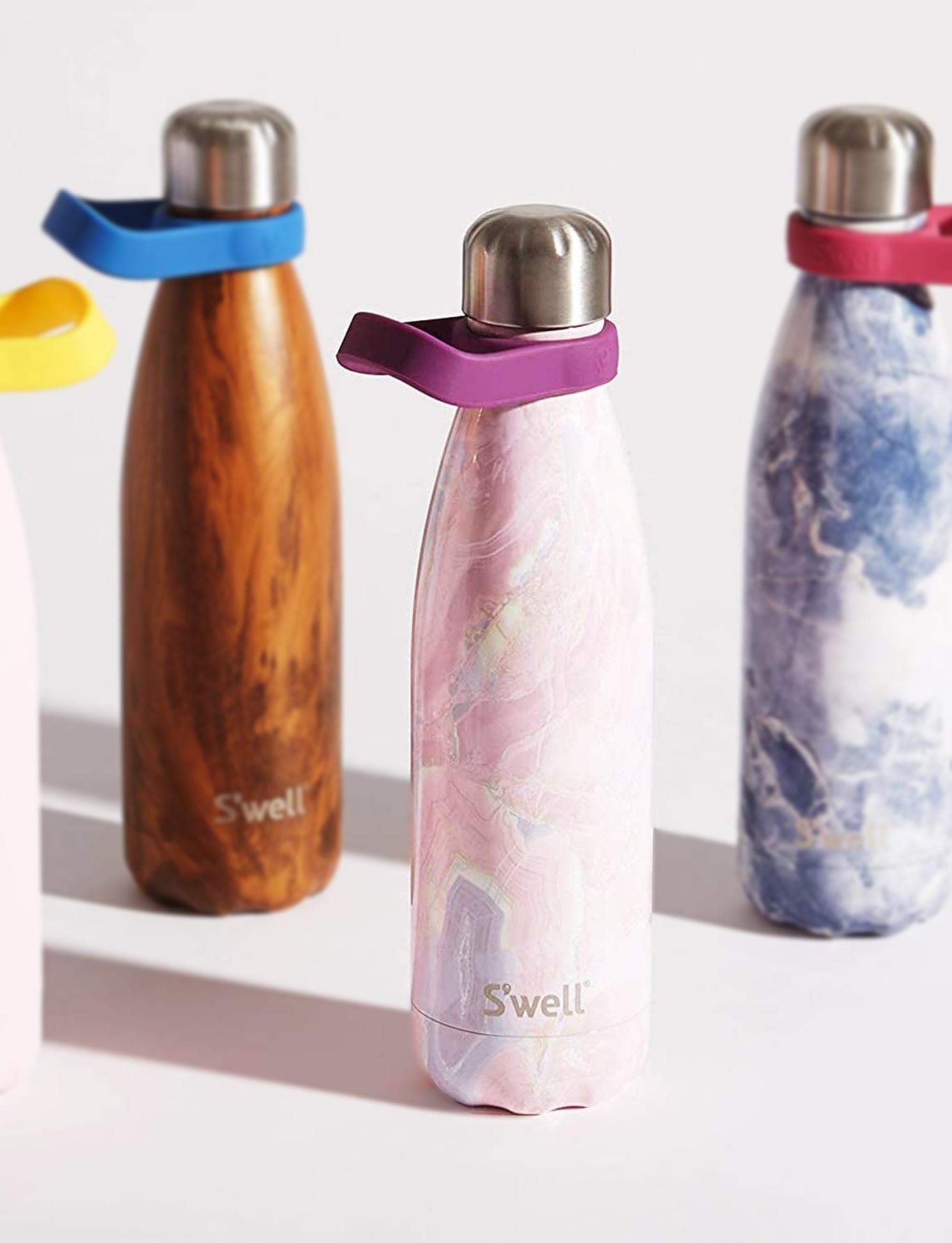 geode-rose-bottle-t0 Swell-Bottle-17oz-Geode-Rose-Lifestyle.jpg